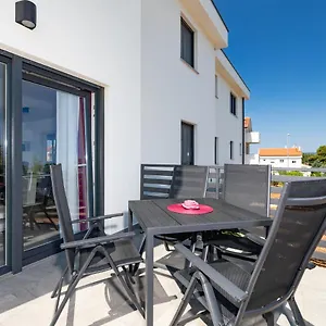 Bura Apartment Punat